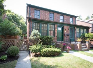 7558 Kessel St, Forest Hills, NY 11375
