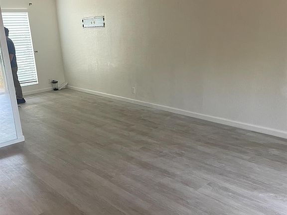 2nd image of 2065 Olivera Rd APT D