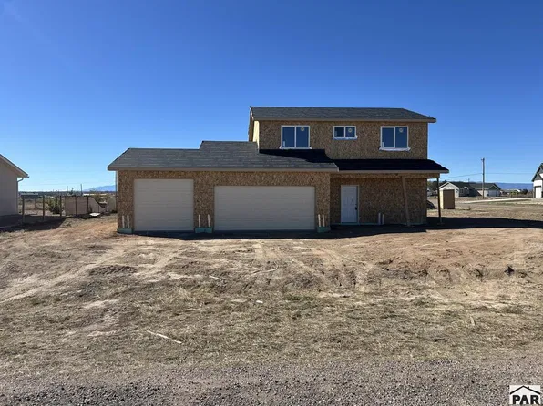 736 E Campbell Dr, Pueblo West, CO 81007