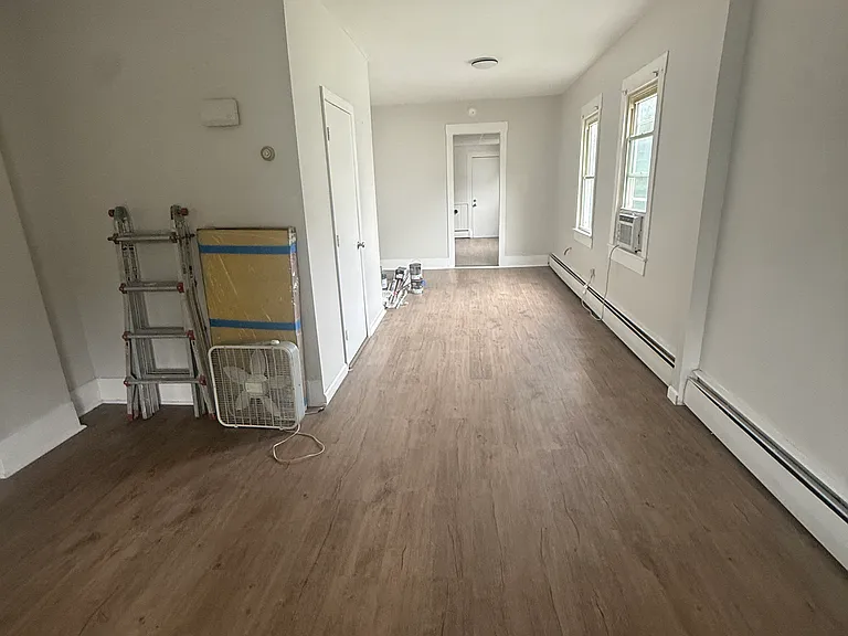 3017 Market St #R — Photo 2