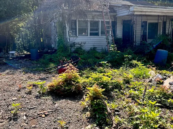 1475 Adams St, Spencer, NC 28159