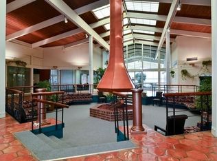 701 Forum Sq UNIT 209, Glenview, IL 60025