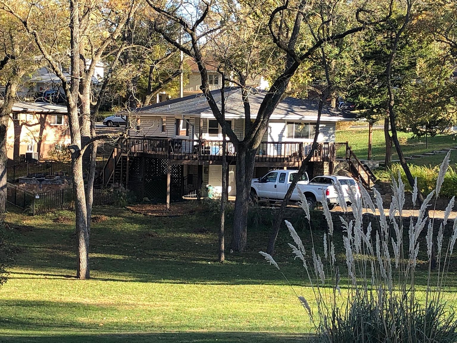 911 NW South Shore Dr, Lake Waukomis, MO 64151 Zillow