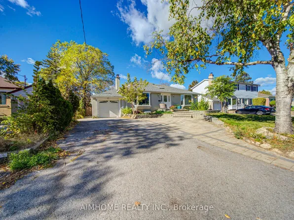66 Shilton Rd #B1, Toronto, ON M1S 2J7
