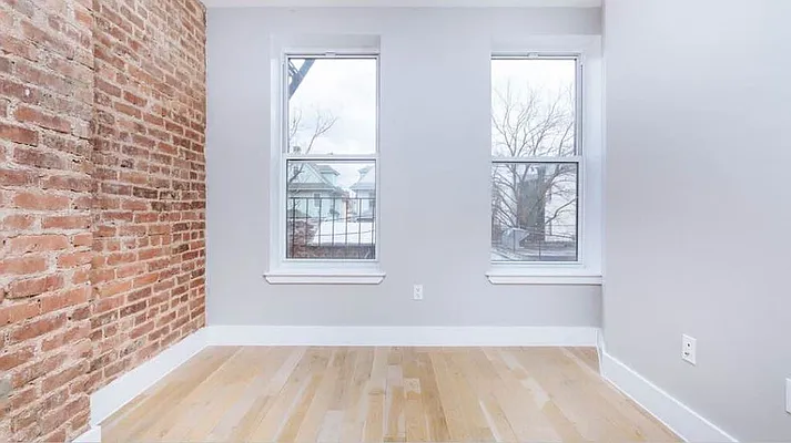 Rented by ERNY LLC | media 6
