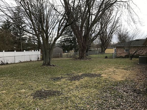 4th image of 4708 Stonehedge St