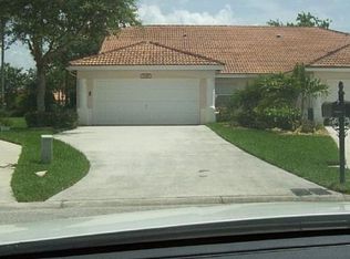 15417 Lake Gardenia Pl, Delray Beach, FL 33484