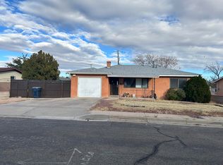 312 Estancia Dr NW, Albuquerque, NM 87105