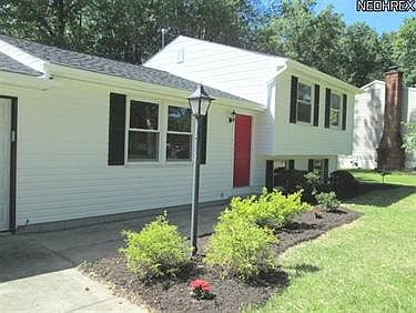 1st image of 604 Laurelwood Dr SE