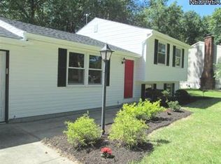 604 Laurelwood Dr SE, Warren, OH