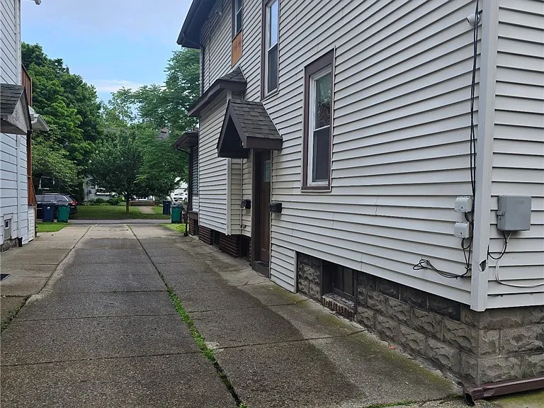 745 Crescent Ave #1 — Photo 14