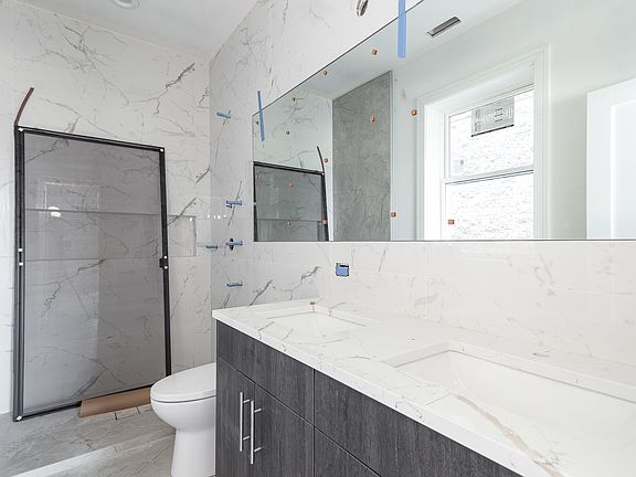 4th image of 2936 N Damen Ave #2