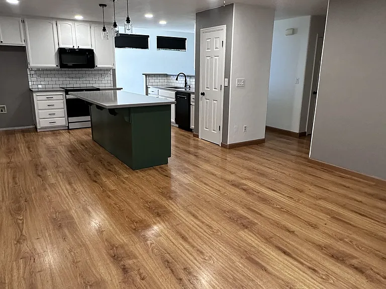 19595 Rexham Ct — Photo 14