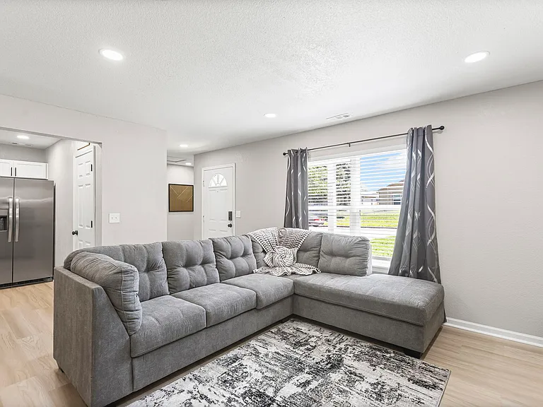 1816 Atherton Ct — Photo 11