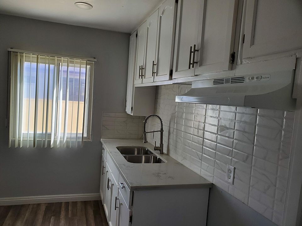 1st image of 314 Lime St APT 7