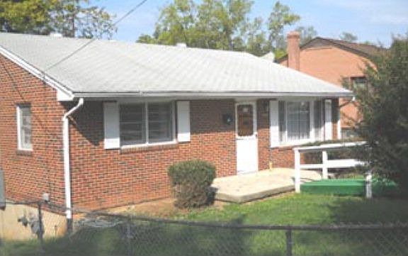 2nd image of 1463 Claiborne St