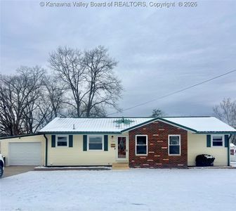 204 Edgewood Cir, Ripley, WV, 25271