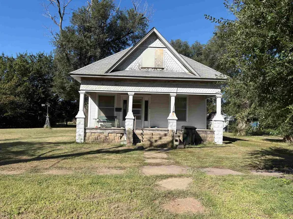 407 & 409 S Union St, Stafford, KS 67578