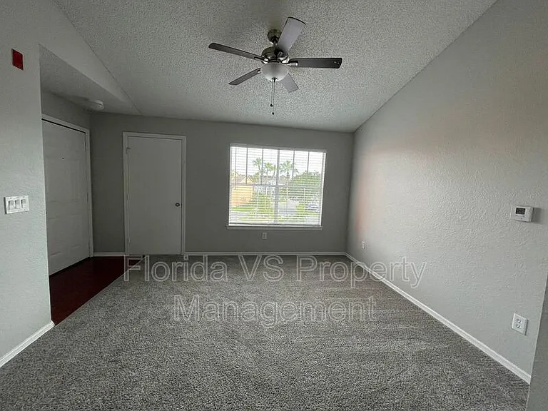 2206 Antigua Pl #1037 — Photo 2