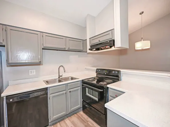 4804 Haverwood