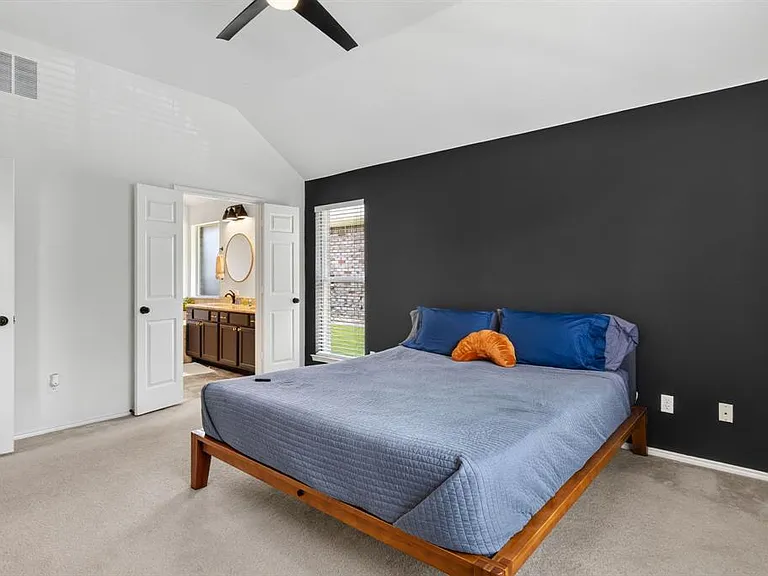 9383 Homestead Ln — Photo 13