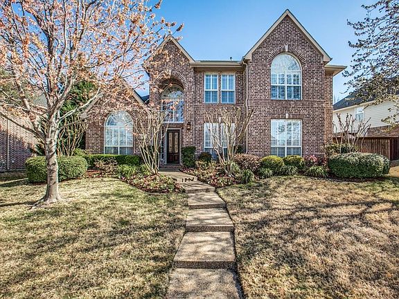 2nd image of 4392 Mariner Dr