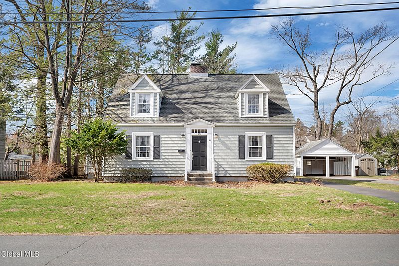 2nd image of 25 Forest Road