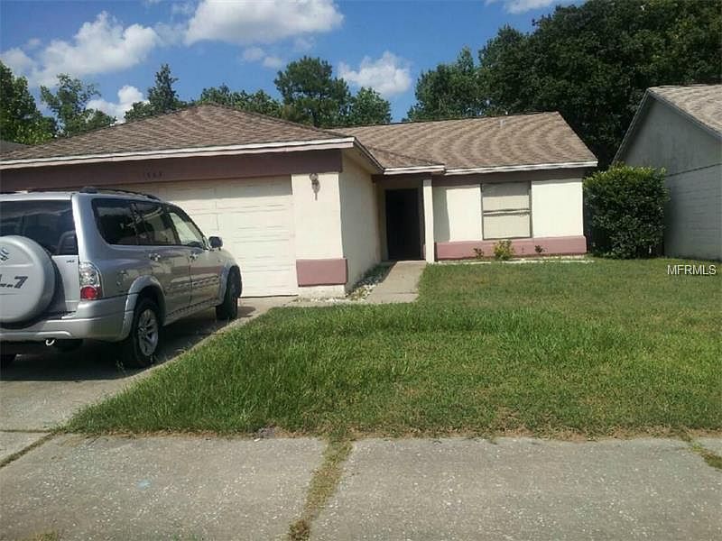 1st image of 1063 Dees Dr