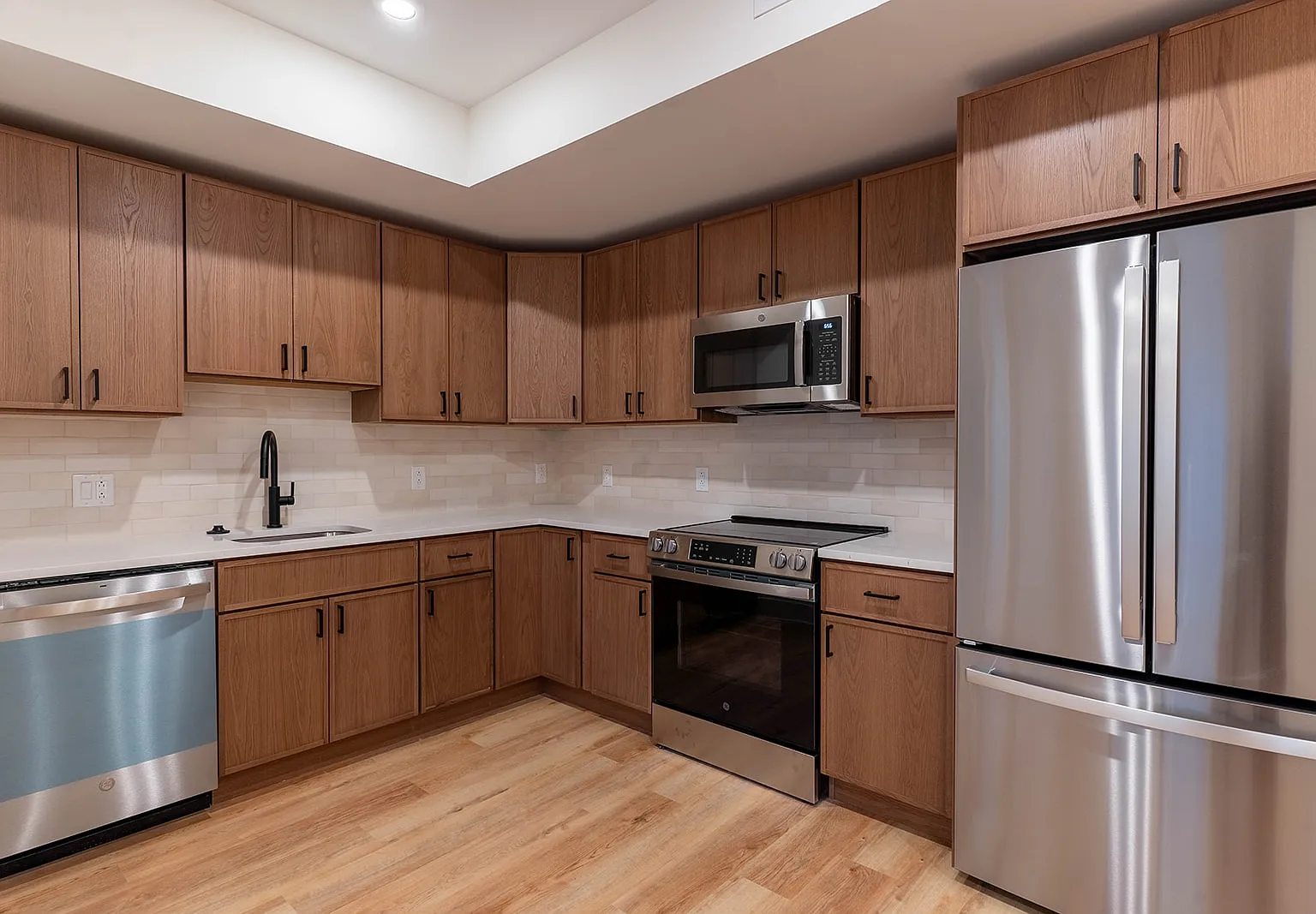 2 bed, $2,650 — Photo 1
