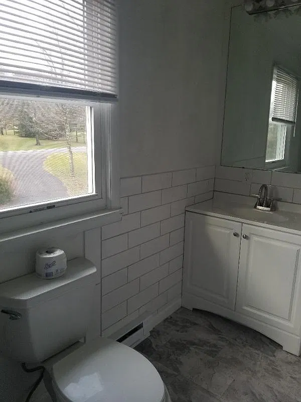 4 bed, 2.5 bath, 2054 sqft, $2,500 — Photo 4