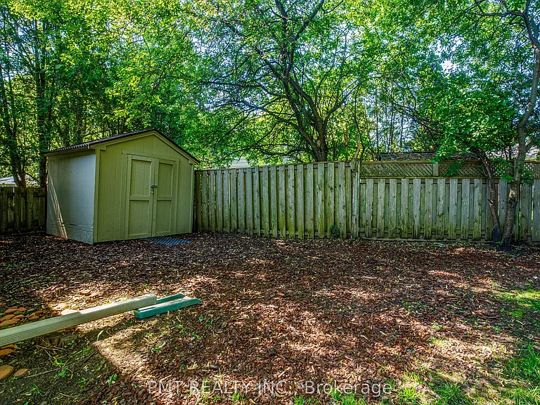 491 Maple Ave — Photo 47