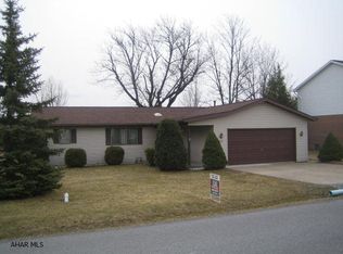 623 Aspen Ln, Duncansville, PA 16635