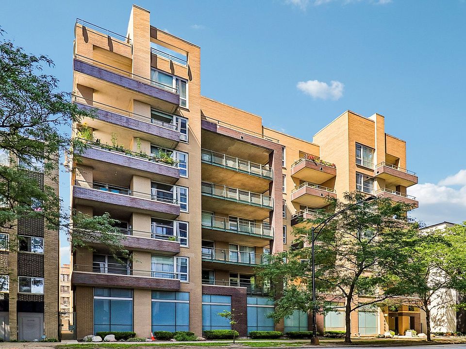 1st image of 5430 N Sheridan Rd APT 504