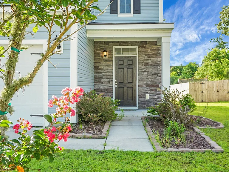 215 Catawba Branch Way — Photo 2