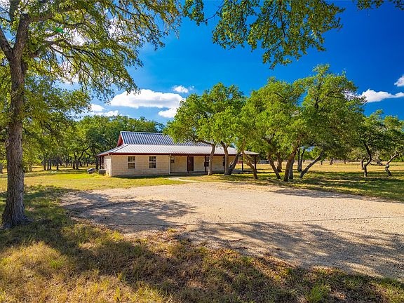 2nd image of 1201 Sandy Point Rd