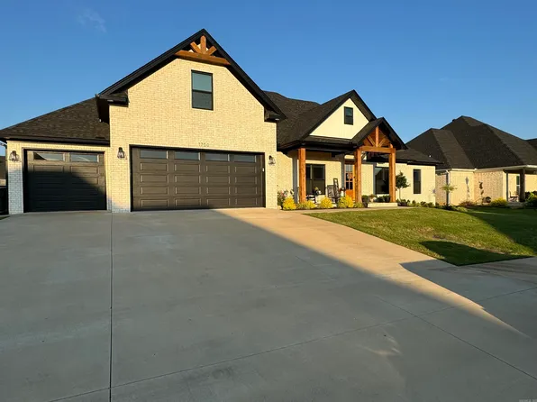 1700 Lainey Dr, Conway, AR 72034