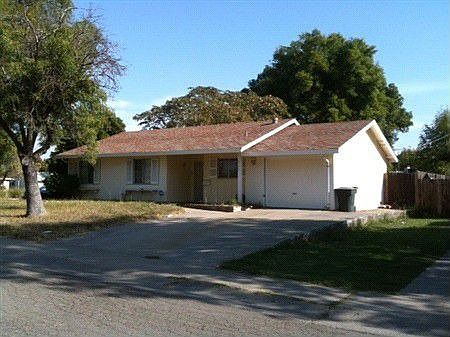 1st image of 4136 Lund Ct