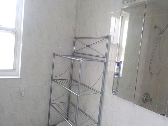 5th image of 7635 Commonwealth Blvd Floor 1