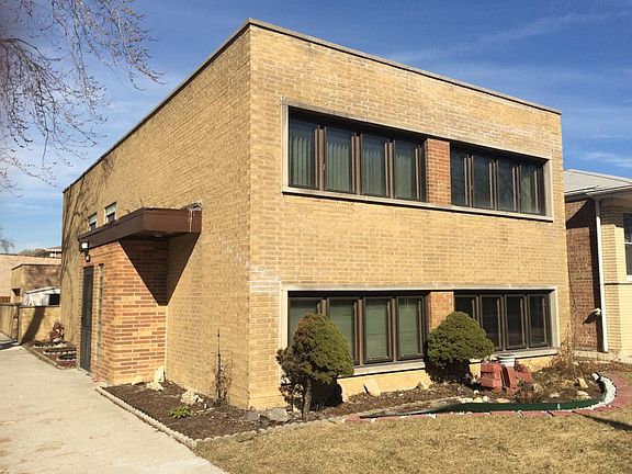 3rd image of 5457 S Lockwood Ave #1