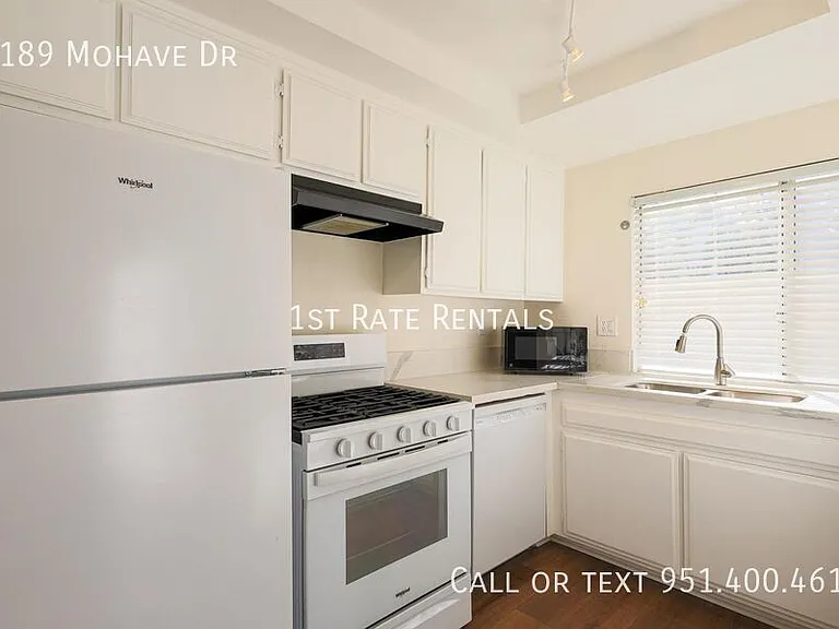 1189 Mohave Dr — Photo 8