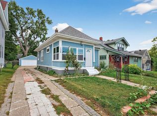 726 Euclid St, Saint Paul, MN 55106