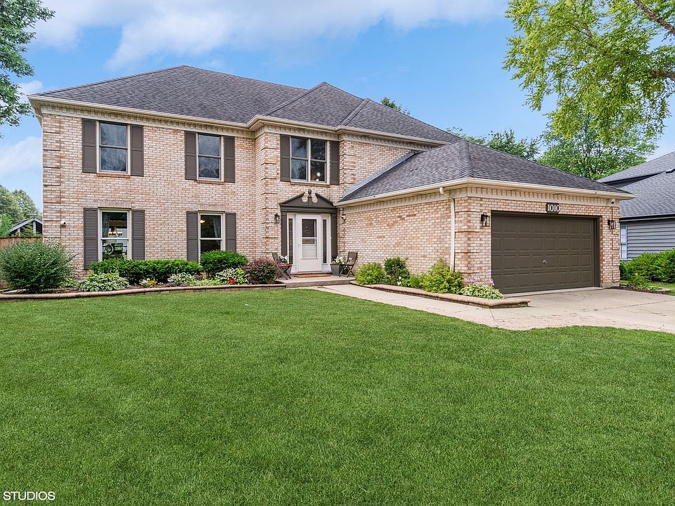 1010 Augustana Dr, Naperville, IL 60565 | Zillow