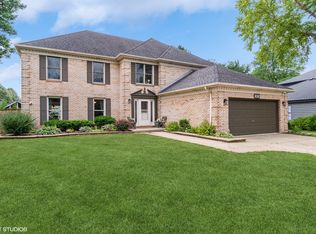 1010 Augustana Dr, Naperville, IL 60565