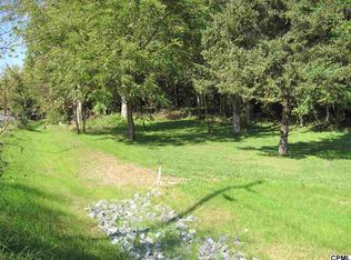 4 Spring Garden Ests, Carlisle, PA 17015