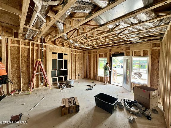 3rd image of 129 Pendergrass Drive