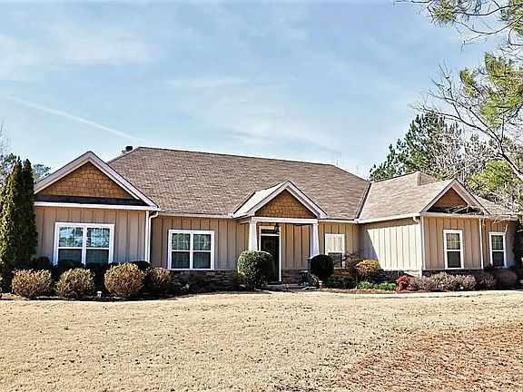 2nd image of 111 Bonny Oaks Dr