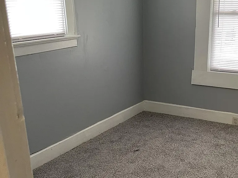 121 E Florida St — Photo 8