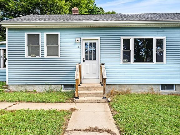 4th image of 3 Champlin Dr