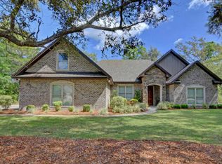 5105 Sacred Oak Dr, Panama City, FL 32404