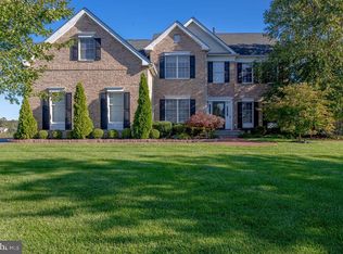 255 Country Club Dr, Moorestown, NJ 08057